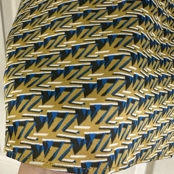 House of Harlow satin printed top m - Picture 5 of 10